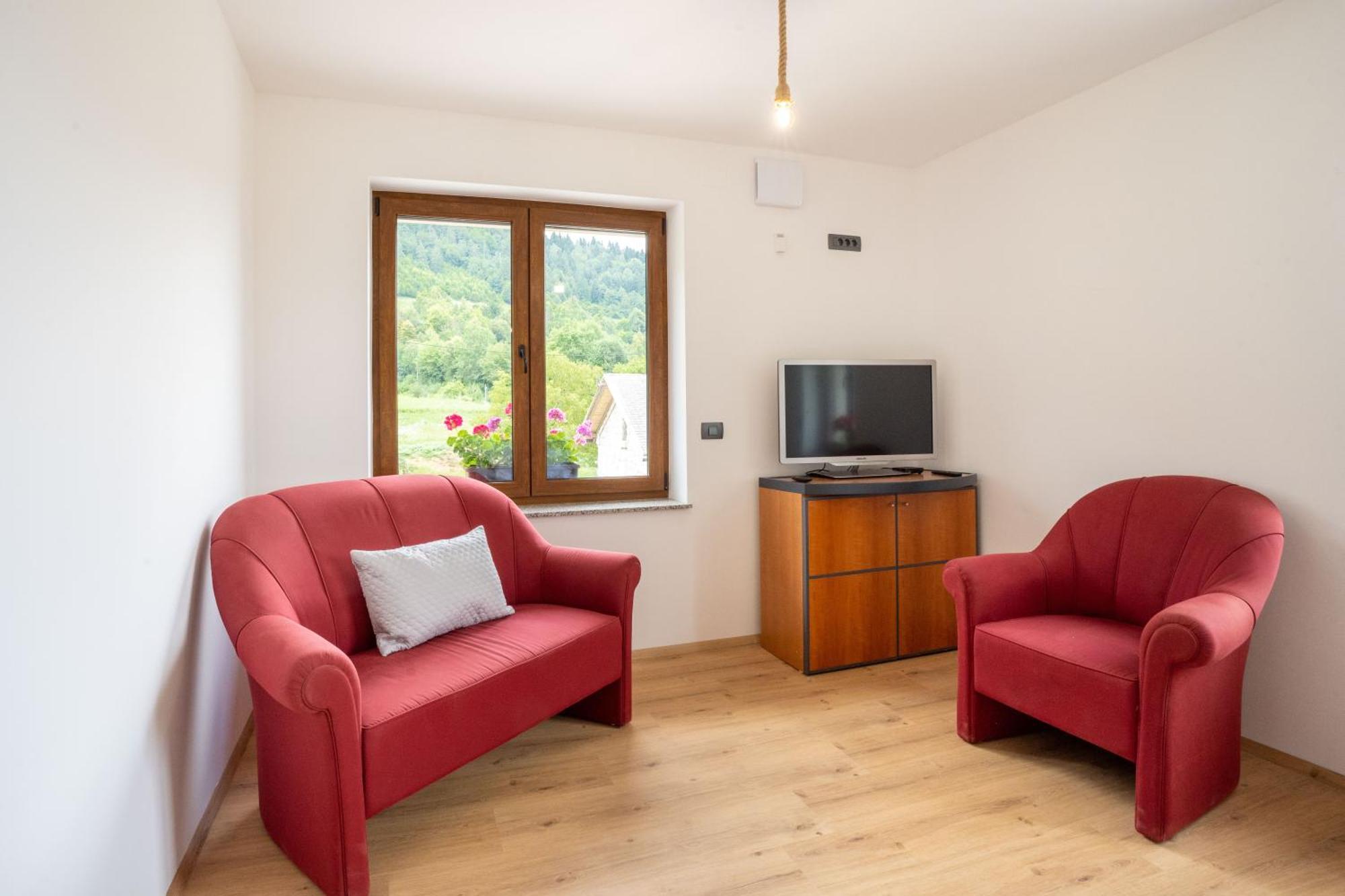 Aparthotel Hom At Vintgar Zgornje Gorje Oda fotoğraf